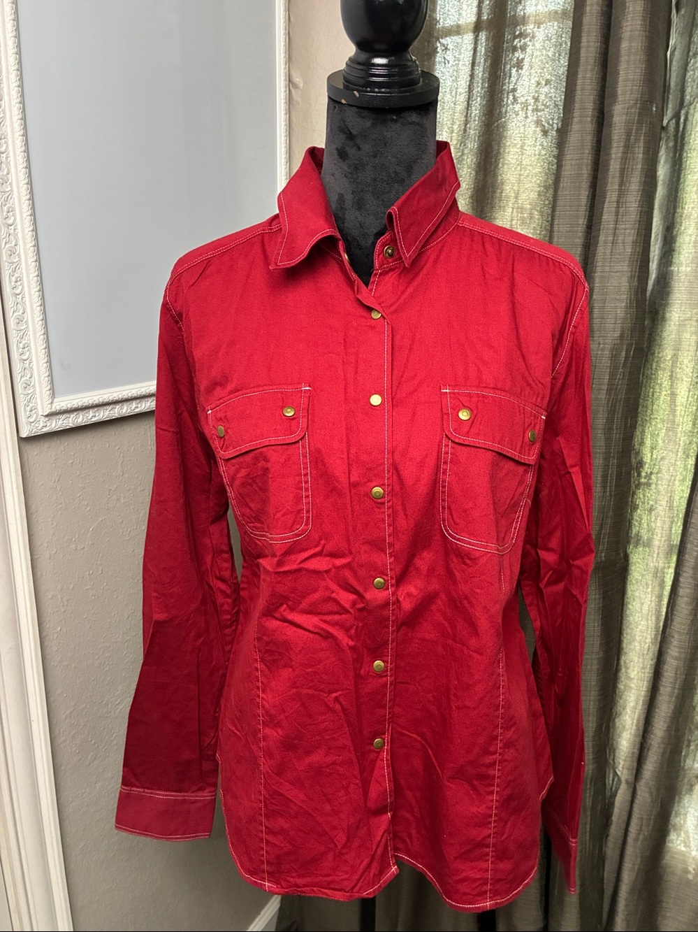 IE Relaxed Long Sleeve Blouse